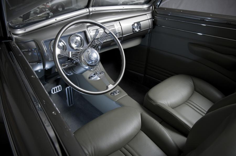  Ford Custom Convertible Coupe 1940 года  (фото 7 из 9)